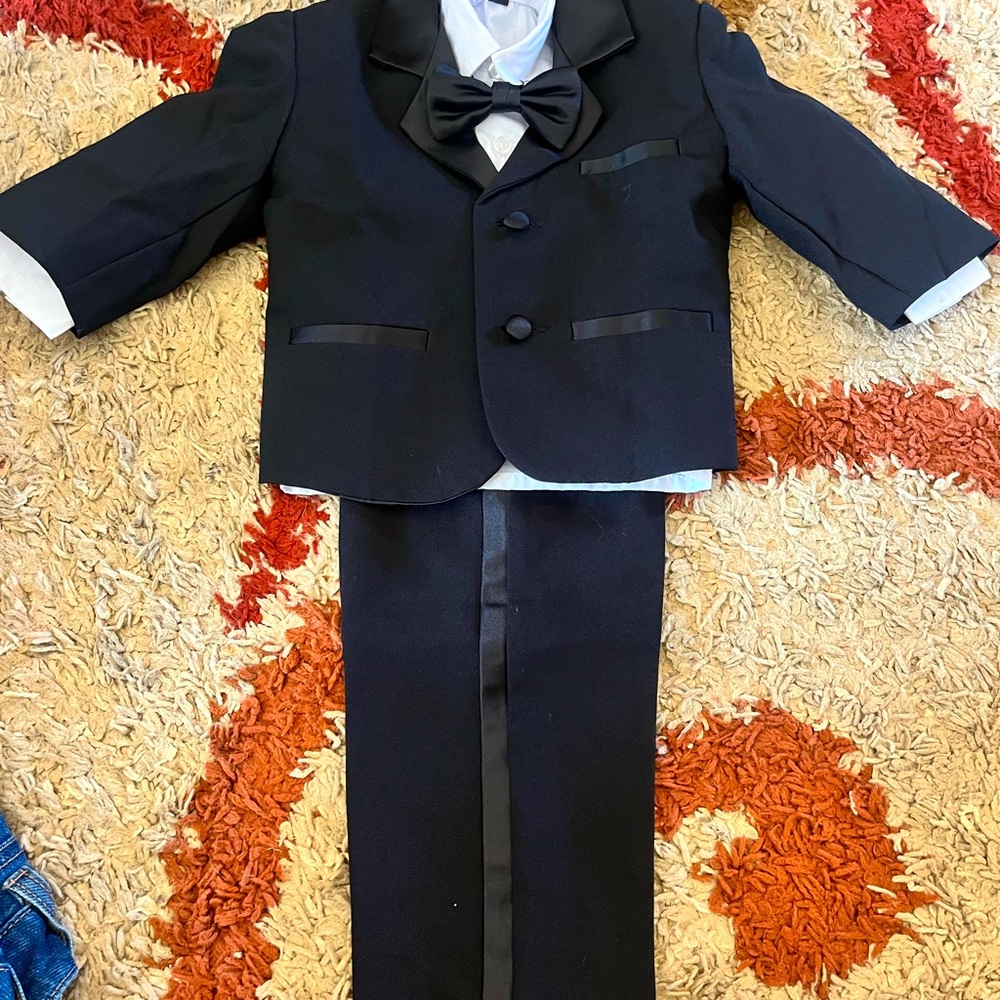 Toddler 4 pc full tuxedo
